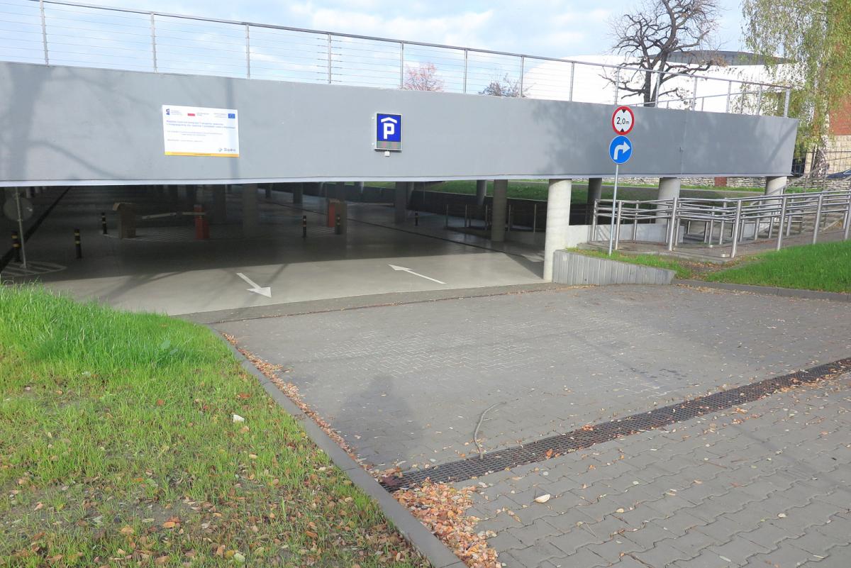 Co z parkingiem w centrum? 