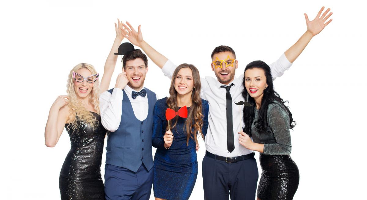 Czym jest fotolustro? Funkcjonalność gadżetu eventowego