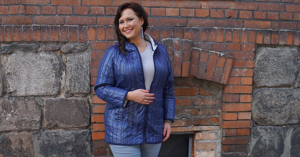 Ubrania XXL - kurtki plus size dla puszystych pań, które wyszczuplają