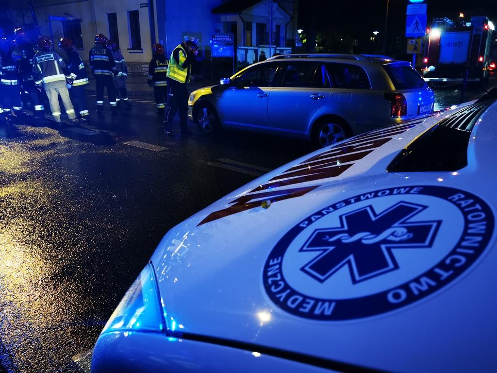 Potrącony w śpiączce. Policja prosi o pomoc w ustaleniu tożsamości