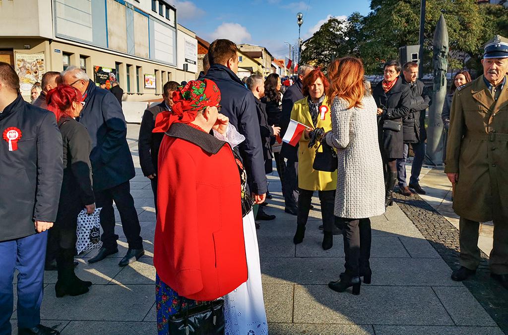 Polityczne kontrowersje: A skąd ja mam Panią znać?