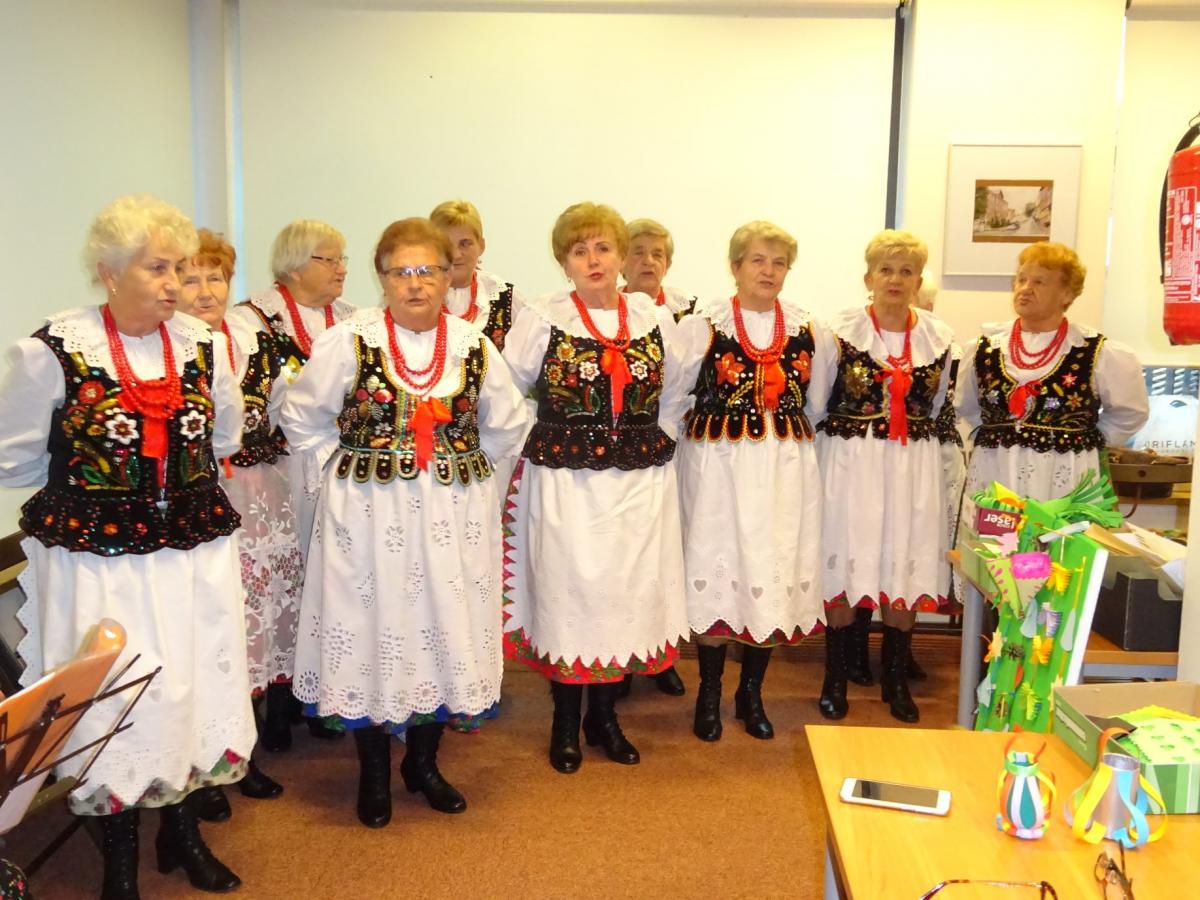 Zespół Śpiewaczy „Jelenianki” w Bibliotece Pedagogicznej