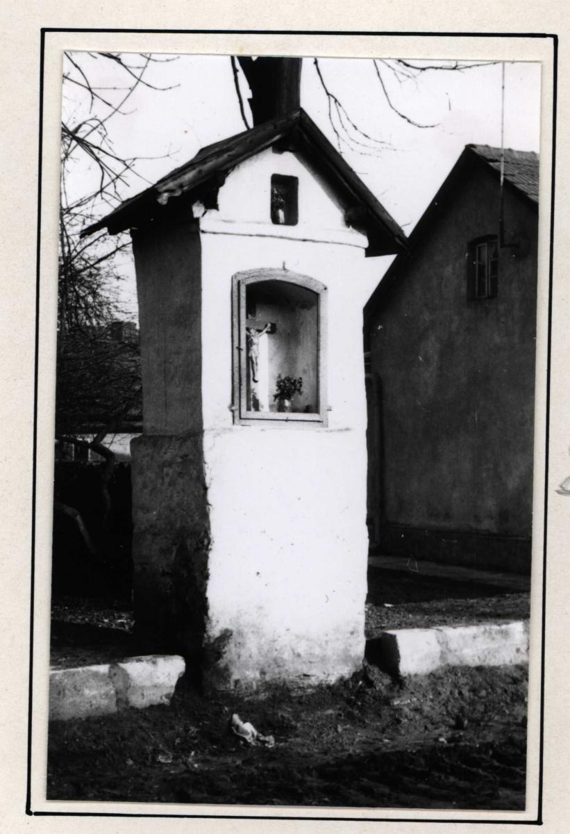 Długoszyn na kartach historii -  zabytkowe obiekty sakralne w Długoszynie