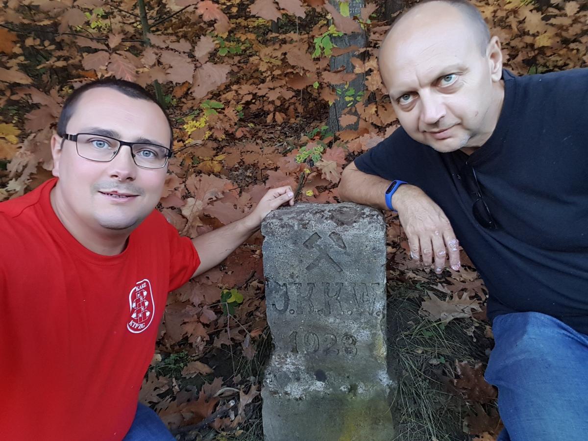 Oczyścili pamiątkę górniczą