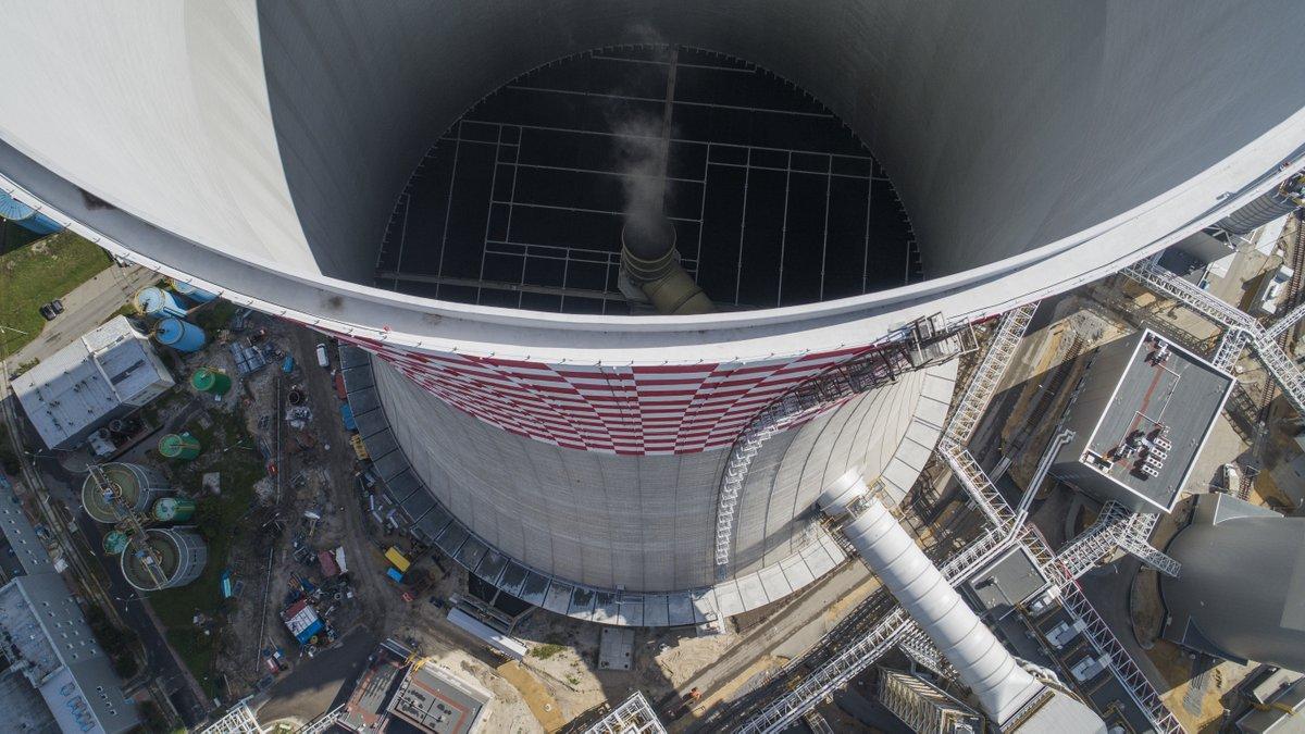 Budowa bloku 910MW potrwa dłużej