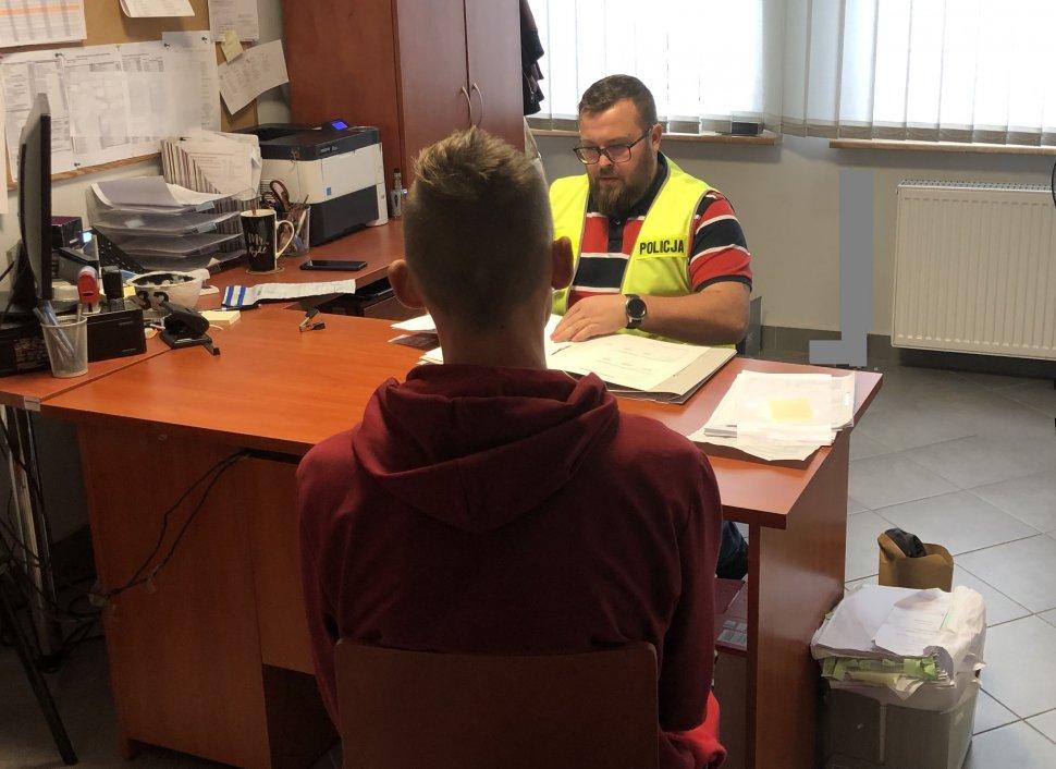 Seryjny włamywacz zatrzymany. Wpadł, bo zgubił dokumenty!