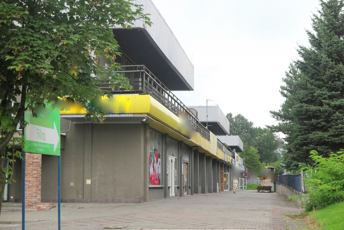 Pijany obnażał się przed dziećmi w piekarni