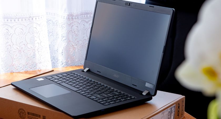 Miasto przekazało już 35 laptopów szkołom. Jest szansa na kolejne