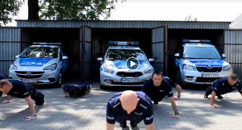 Policjanci z Liniewa pompują i pomagają w ramach akcji #gaszynchallenge
