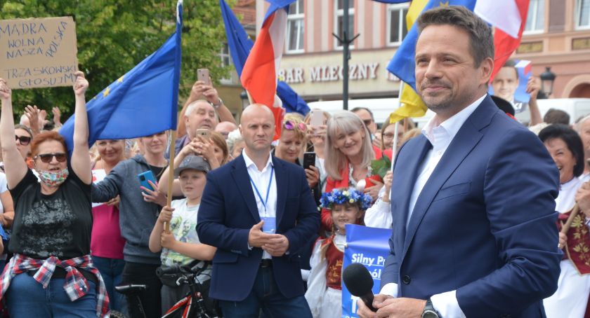 Rafał Trzaskowski spotkał się z wyborcami w Kościerzynie