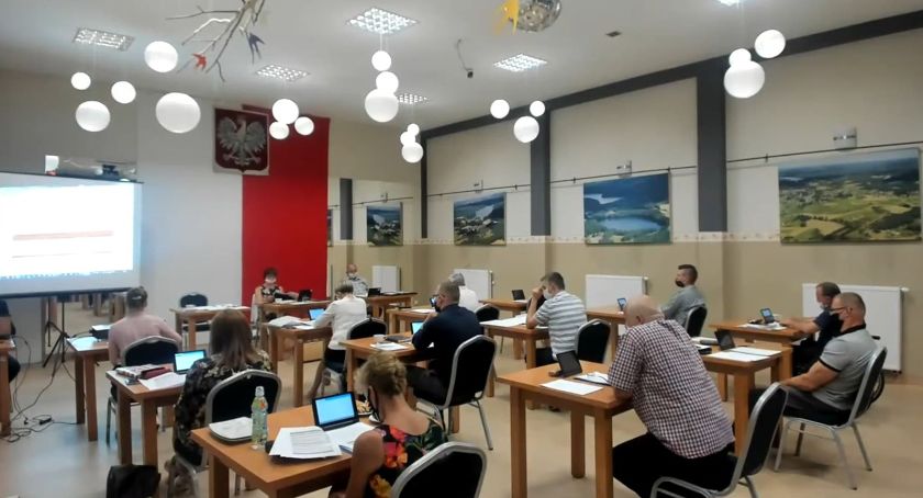 Wójt Lipusza z wotum zaufania i absolutorium