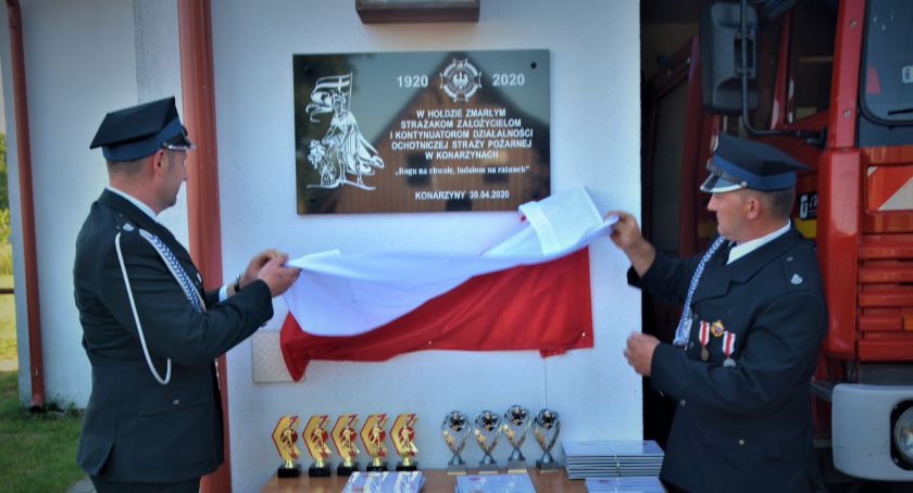 Upamiętnieniem założycieli OSP Konarzyny uczciła wiek działalności