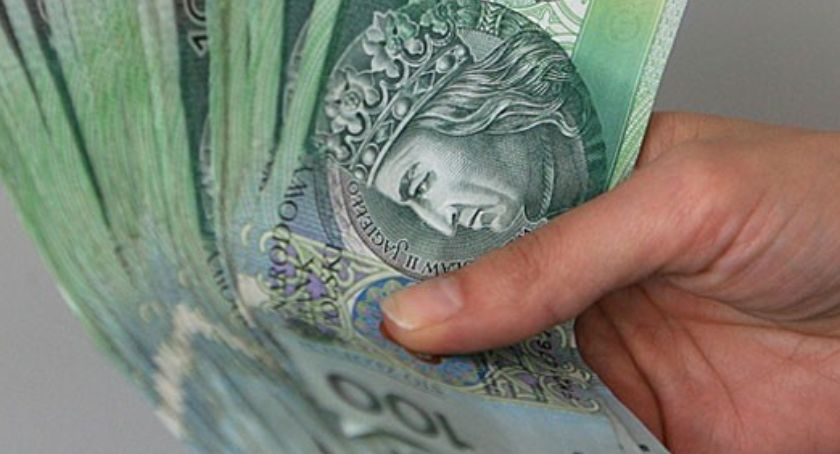 Zamiast otrzymać pożyczkę, straciła 3.000 zł 
