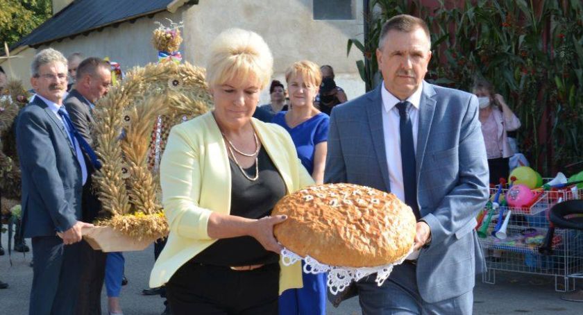 Rolnicy z gminy Dziemiany dziękowali za plony w Trzebuniu