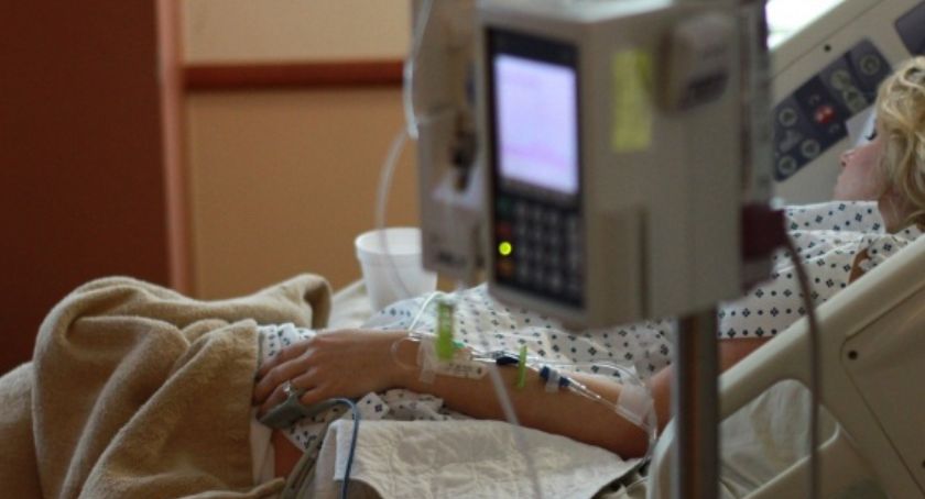 Padły kolejne dobowe rekordy zachorowań! W powiecie kościerskim 41 nowych przypadków