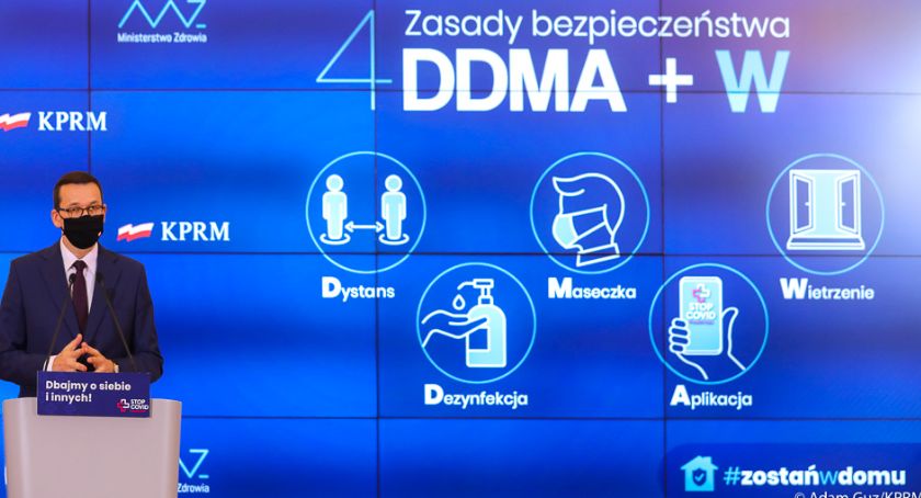 Cała Polska czerwoną strefą, strasi uczniowie podstawówek na nauce zdalnej