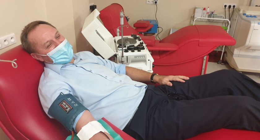 Osocze ozdrowieńców ratuje życie pacjentom covid! Zostań bohaterem i daj komuś szansę na wyzdrowienie!