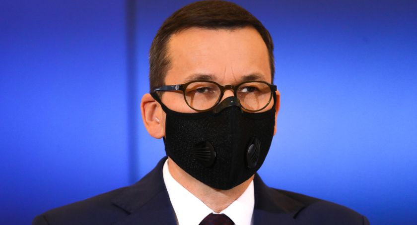 Zamknięcie szkół, kin, ograniczenia w galeriach handlowych - co jeszcze się zmieni?
