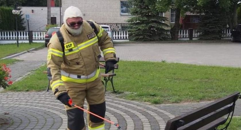 W Liniewie dezynfekują obiekty użyteczności publicznej