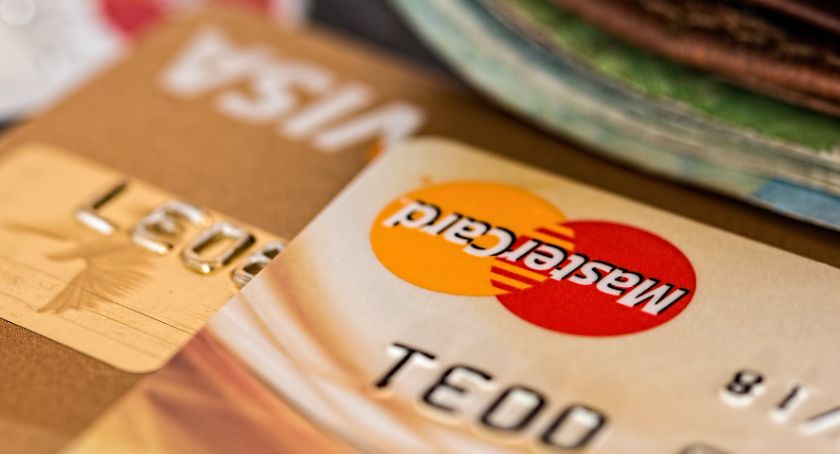 Pożyczki online na raty - atrakcyjna alternatywa dla pożyczek bankowych 
