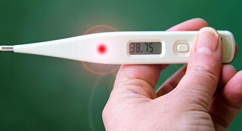 Kolejne 969 zachorowań na Pomorzu, 18 w powiecie