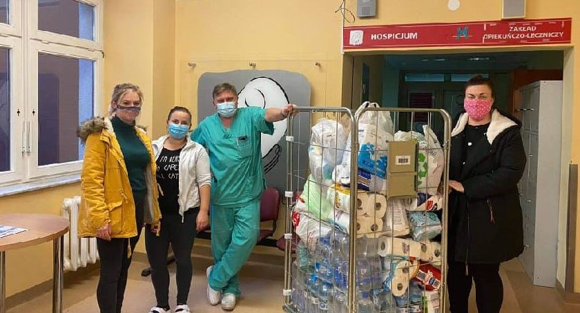 Wielki strumień pomocy materialnej i finansowej dla kościerskiego szpitala