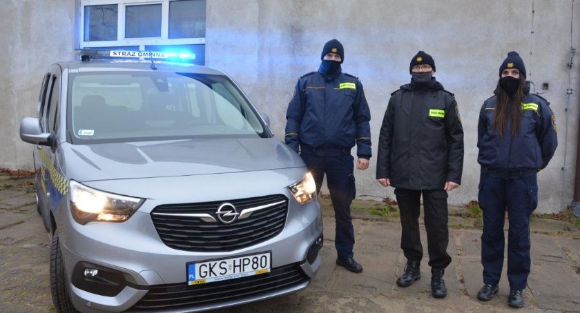 Gmina Kościerzyna zakupiła nowe samochody. Jeden z nich trafił już do Straży Gminnej
