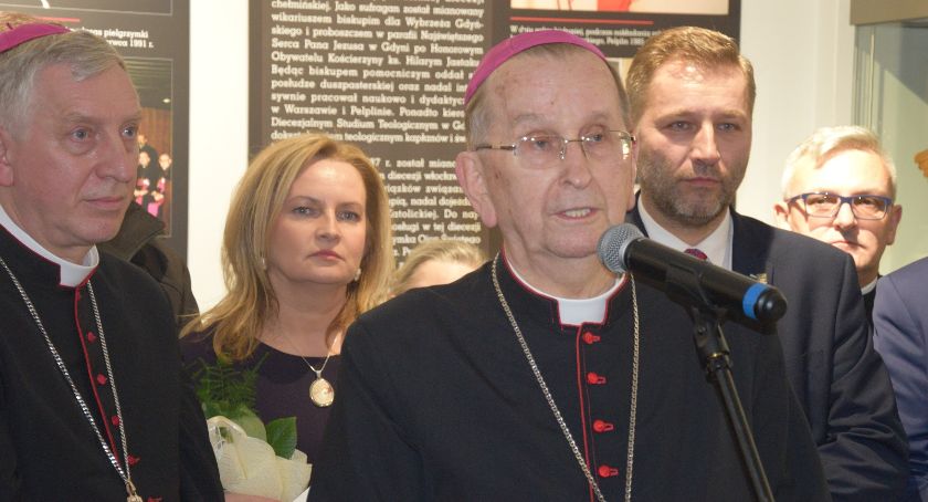 Film o ks. Henryku Muszyńskim - wybitnym synu ziemi kościerskiej w TVP Historia