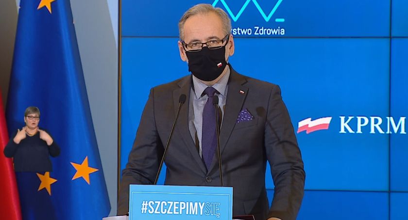 Uczniowie z klas I-III wracają do szkół 18 stycznia. Pozostałe obostrzenia przedłużone