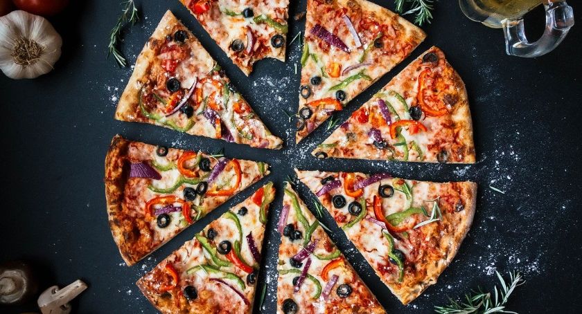 Właściciele lokali gastronomicznych walczą o przetrwanie, mimo grożących kar
