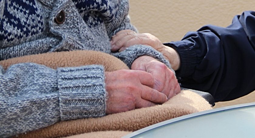 Pracownicy Domu Pomocy Społecznej w Cisewiu dostali pierwszą dawkę szczepionki