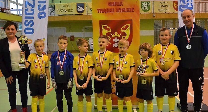 Trąbki Wielkie zdobyte przez młodych piłkarzy Santany 