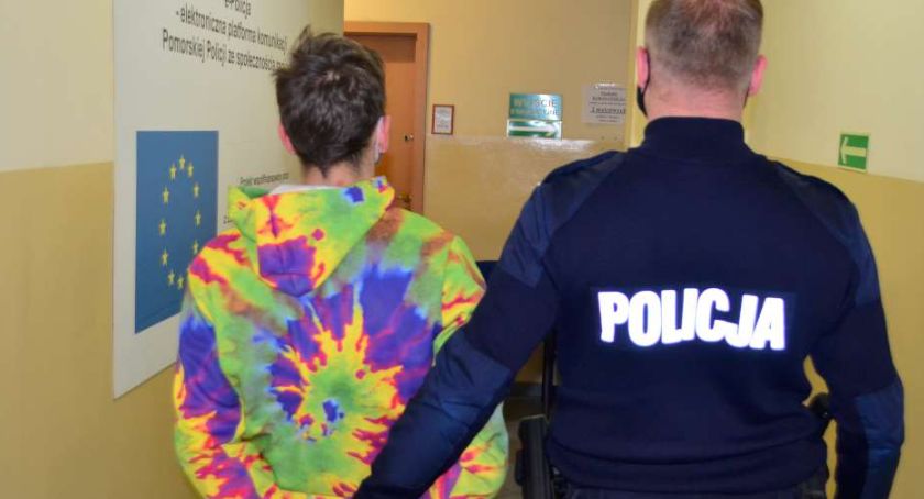 Na widok policjantów, zaczął się agresywnie zachowywać - odpowie za posiadanie narkotyków