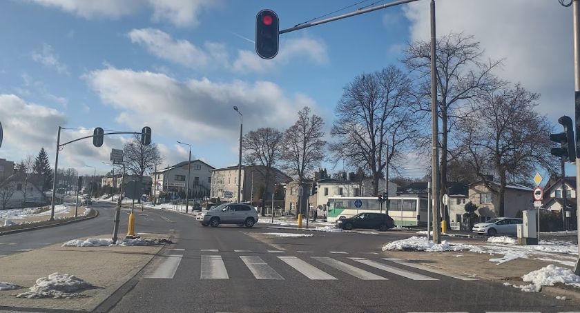 Ważne zmiany w przepisach ruchu drogowego. Każdy kierowca powinien je poznać