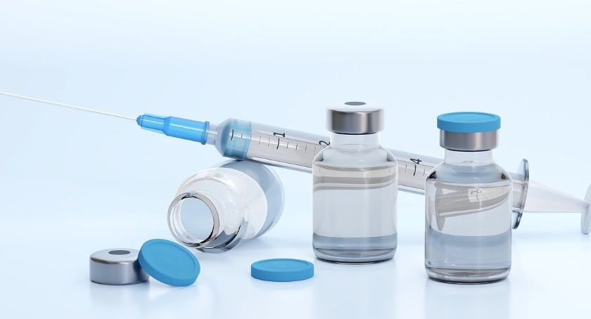 Prawie 1000 pracowników szpitala przyjęło już drugą dawkę szczepionki