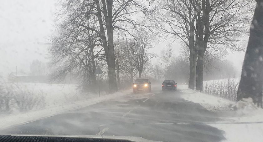 Ekstremalnie trudne warunki na drogach - nadciąga śnieżyca