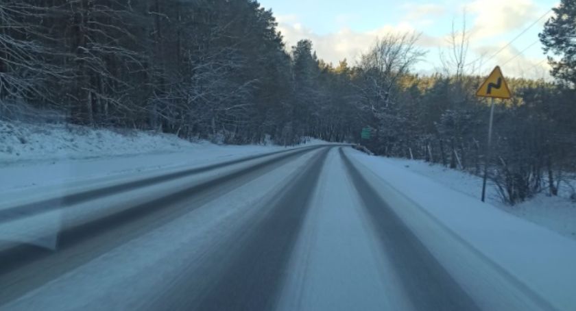 Wróciła zima - kolizja i utrudnienia w ruchu!