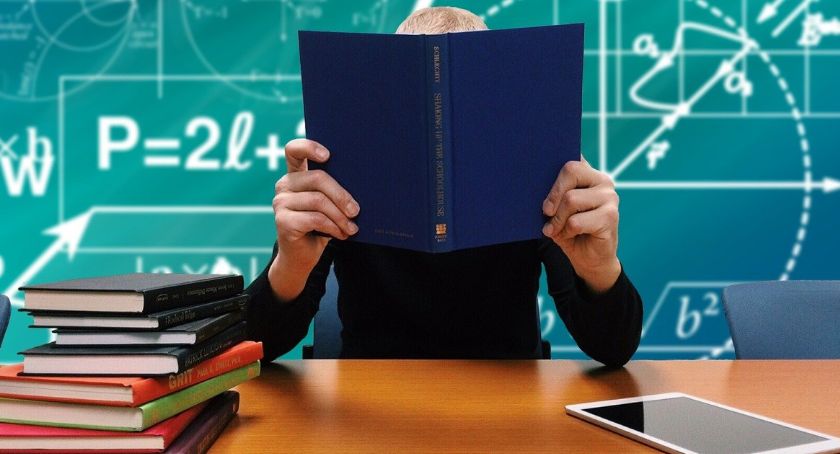 Możesz zrealizować marzenia o nauce w dużym mieście, mimo trudności finansowych