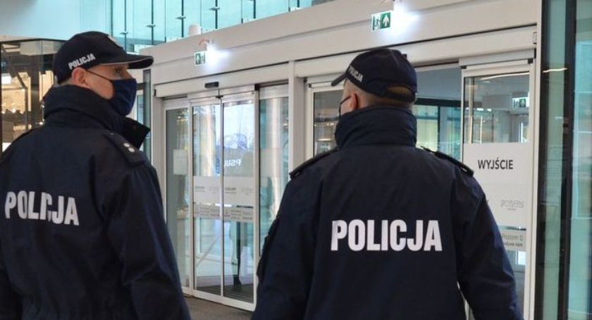 Policjanci apelują o przestrzeganie obostrzeń koronawirusowych 