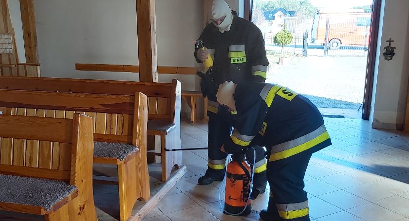 Strażacy z OSP w Głodowie pomagają w walce z pandemią koronawirusa