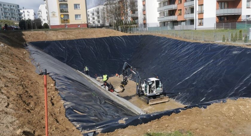 Gehenna mieszkańców ul. Moniuszki i Norwida wreszcie się skończy
