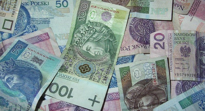 Organizacje pozarządowe mogą powalczyć o dodatkową kasę z powiatu