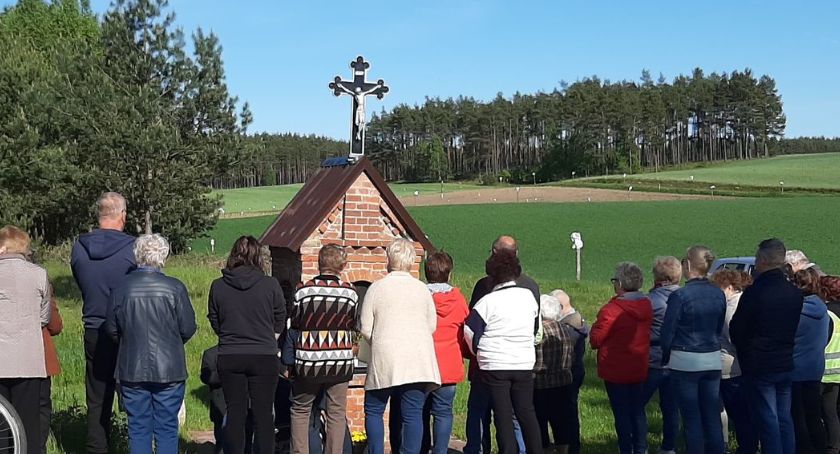 Łubiana. W czynie społecznym odnowili ponad stuletnią figurkę Matki Boskiej 