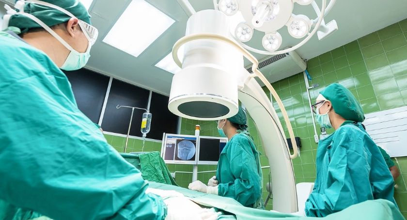 Kolejne oddziały kościerskiego szpitala wracają do normalnej pracy