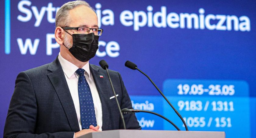 Imprezy i spotkania do 150 osób - rząd luzuje obostrzenia 