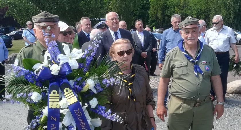 Kościerscy harcerze pożegnali adm. Ryszarda Łukasika