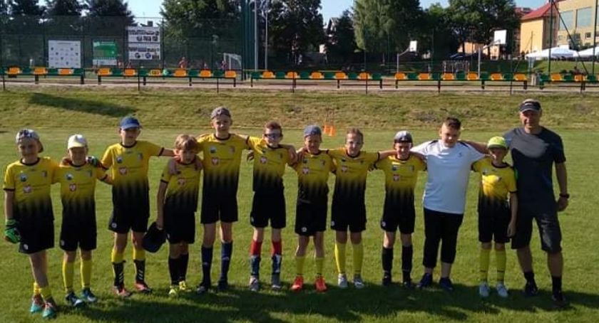 Czwarte miejsce Santany Wielki Klincz w ogólnopolskim turnieju piłkarskim
