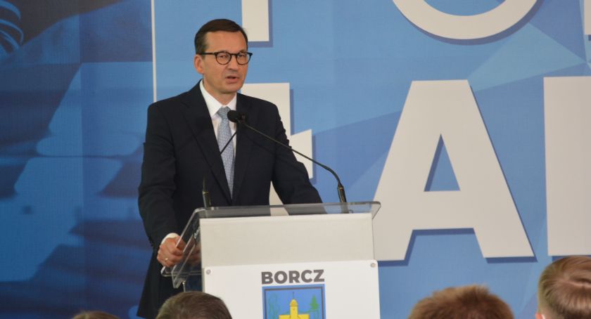 Premier Mateusz Morawiecki na Kaszubach zainaugurował rządowy fundusz Polski Ład 