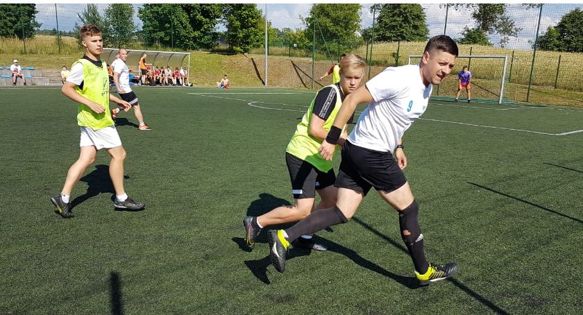 Piłkarska rywalizacja w Dziemianach, czyli turniej Mini Euro 2021