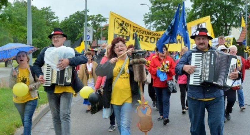 Światowy Zjazd Kaszubów - po rocznej przerwie Kaszubi spotkają się w Pucku